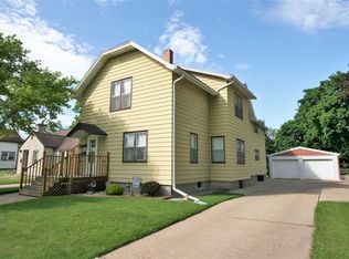 149 S Main St, Oconto Falls, WI 54154