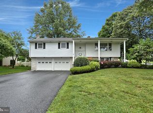 26 Colonial Dr, Jonestown, PA 17038