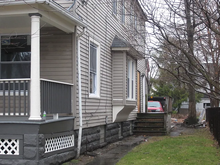 1734 Corning Ave #1 — Photo 3