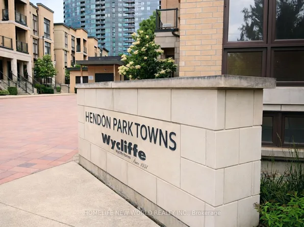 19 Eldora Ave Unit 45, Toronto, ON M2M 0B5