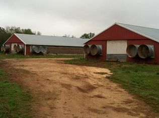 267 Lois Ln, Samson, AL 36477