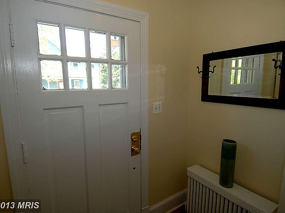 3rd image of 3606 21st Ave N