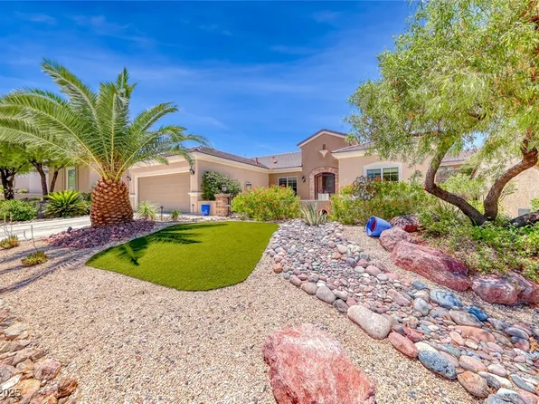 2205 Sandstone Cliffs Dr, Henderson, NV 89044