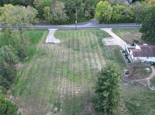 10075 Bauer Rd, Saint Louis, MO 63128