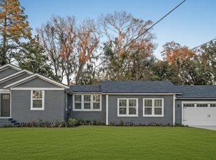 2743 Chelton Rd, Jacksonville, FL 32216