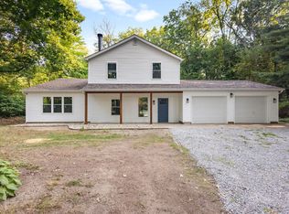 25590 Redfield St, Edwardsburg, MI 49112