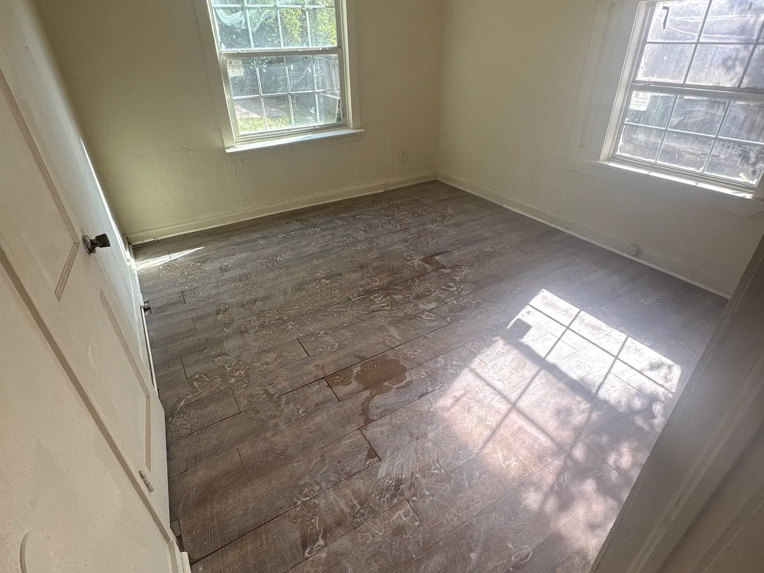 W Highland Ave, Longview — Photo 4