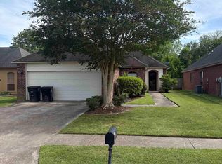 3111 Nicholson Lake Dr, Baton Rouge, LA 70810