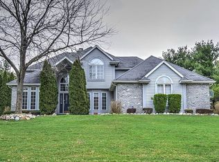 52380 Brendon Hills Dr, Granger, IN 46530