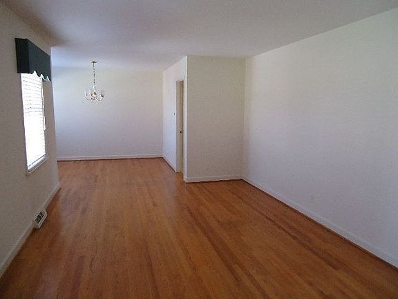 2nd image of 2308 Anthony Dr