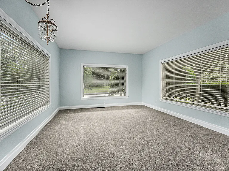 6875 Kalamazoo Ave SE — Photo 4