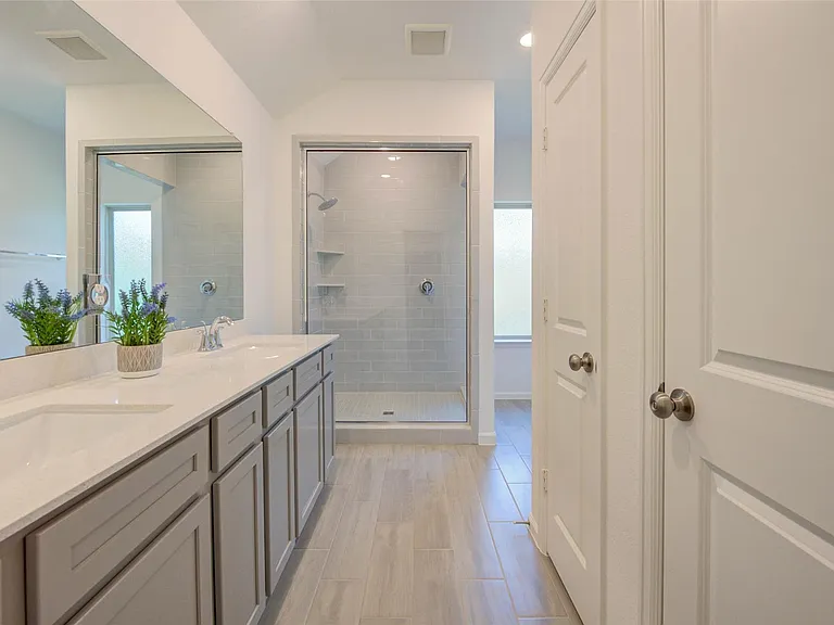 609 Royal Arch Dr — Photo 33