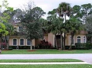 8240 SW Cattleya Dr, Stuart, FL 34997