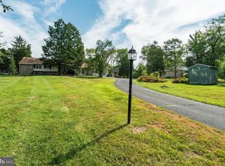 1190 Swamp Rd, Furlong, PA 18925