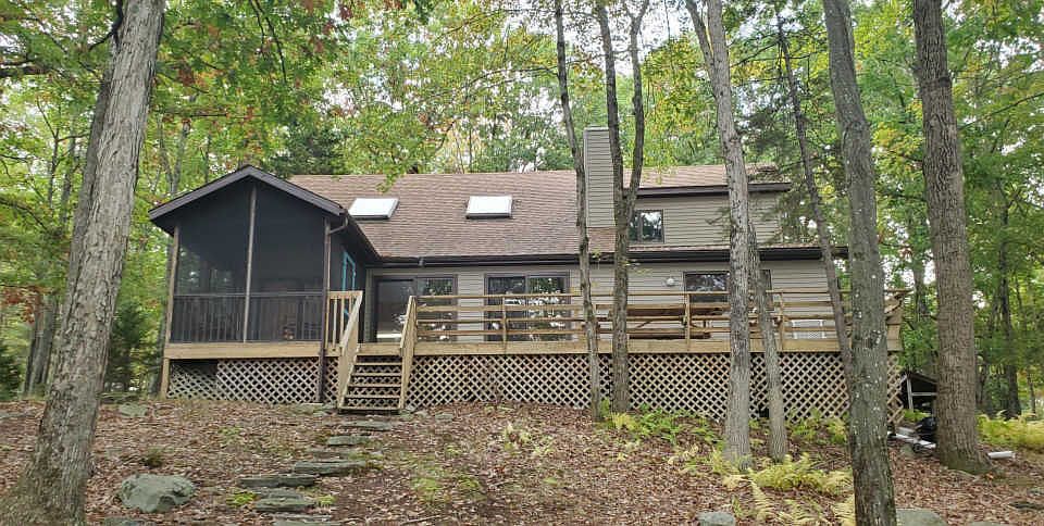 132 Spruce Lake Dr Milford Pa 18337 Zillow