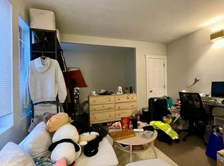 872 Beacon St APT 4, Boston, MA 02215