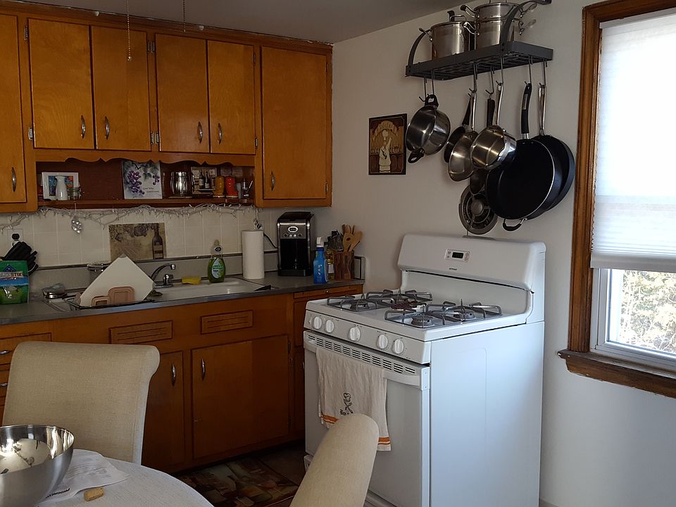 2nd image of 236 Newark Ave #2nd