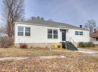 504 E 17th St, Baxter Springs, KS 66713