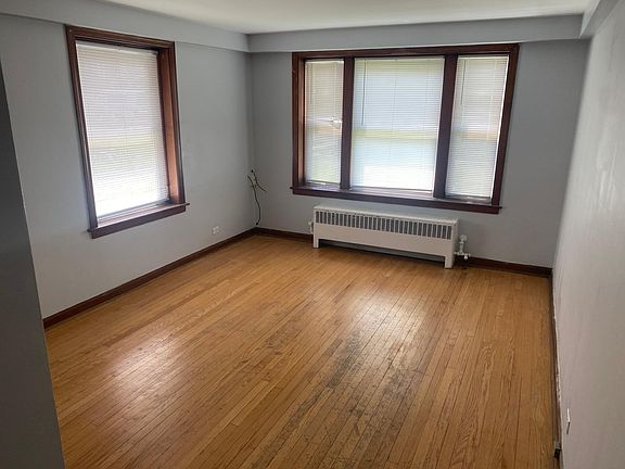 4th image of 1639 Elmwood Ave