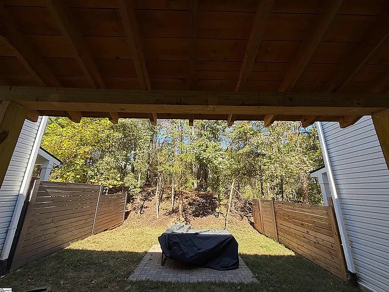 229 Marshland Ln — Photo 3