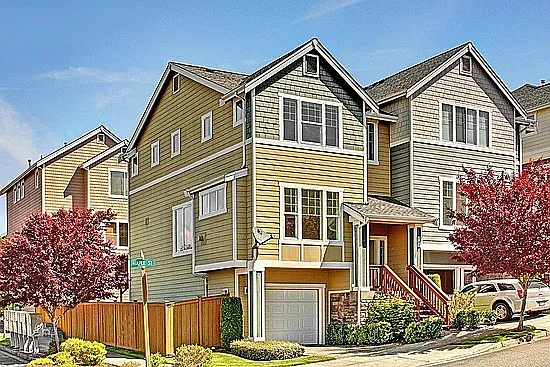 141 Maple St