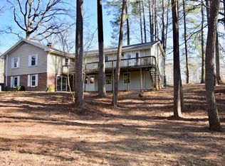 28 Hudgins Ave, Lancaster, VA 22503