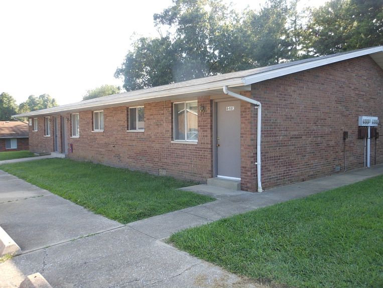1st image of 840 Patty Dr APT B