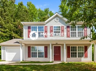 5949 Hamilton Oaks Dr, Charlotte, NC 28216