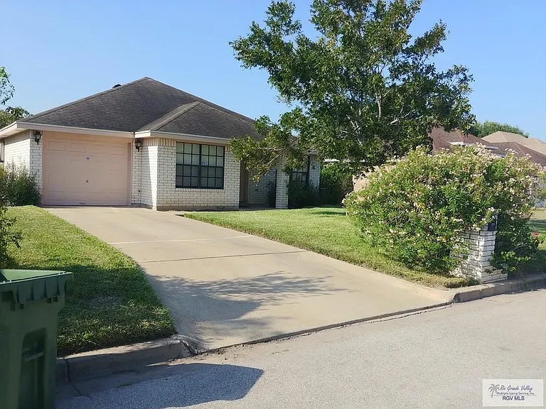 939 Cielo Grande Dr — Photo 3