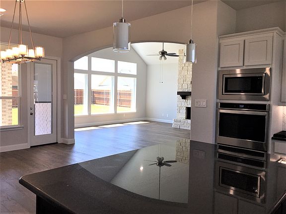3rd image of 3910 Monterrey Oak Way