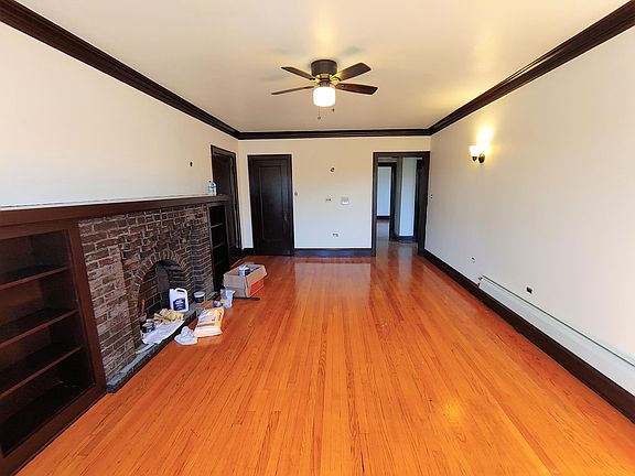 3rd image of 4258 N Menard Ave #2