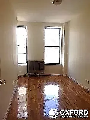 Rented by Oxford Property Group | media 10