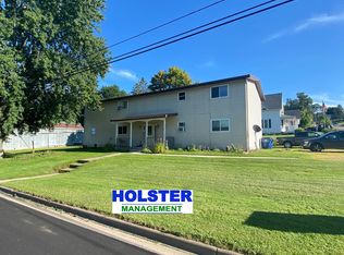 909 4th St APT 4, Marathon, WI 54448