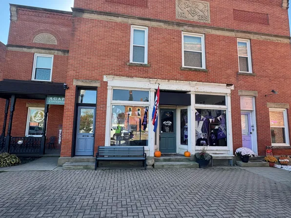 105 Public Sq #6, Lagrange, OH 44050