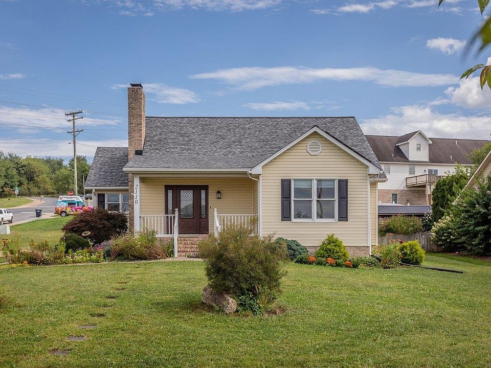 1st image of 2110 Ramblewood Rd