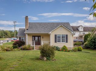 2110 Ramblewood Rd, Harrisonburg, VA 22801