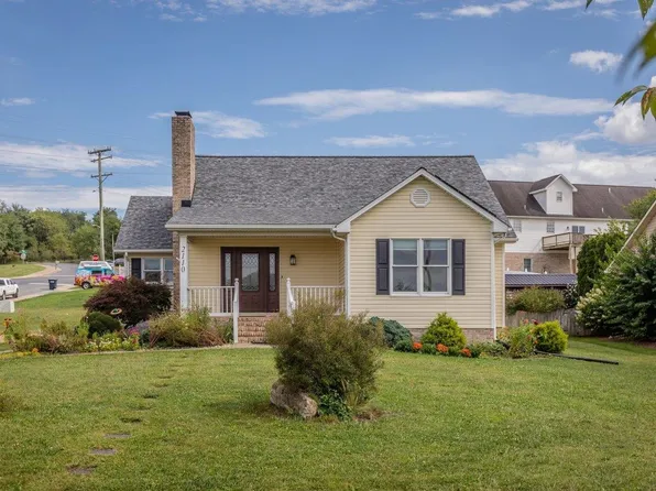 2110 Ramblewood Rd, Harrisonburg, VA 22801