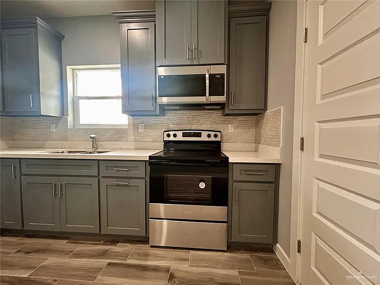 908 W Kohala Ave #1 — Photo 6