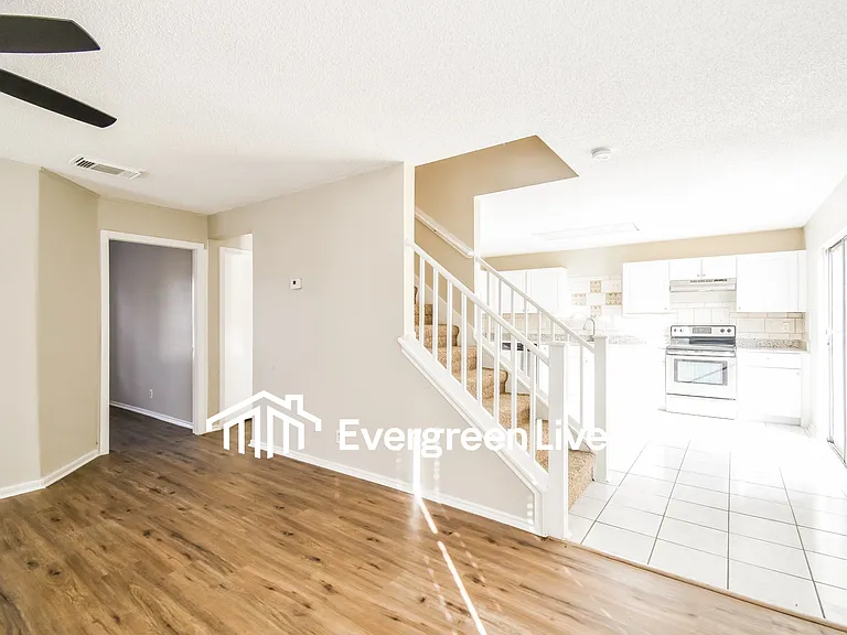6015 Encanto Point Dr — Photo 6