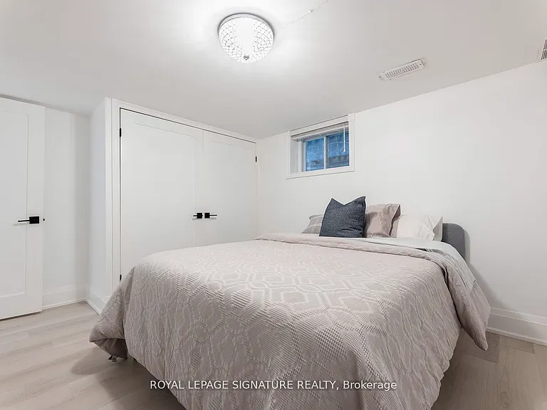 437 Watson Ave — Photo 35