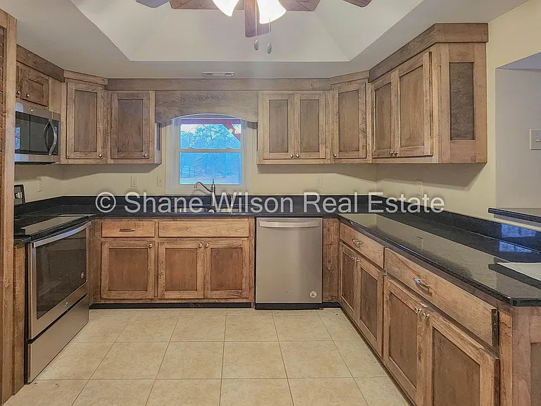 149 Seal Way — Photo 10