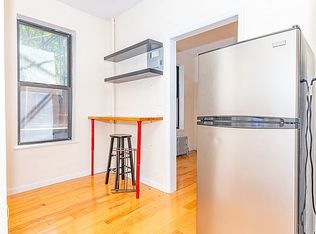 244 Roebling St #3, Brooklyn, NY 11211