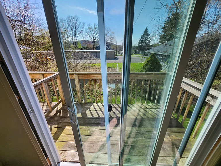 56 Frances St #4 — Photo 12