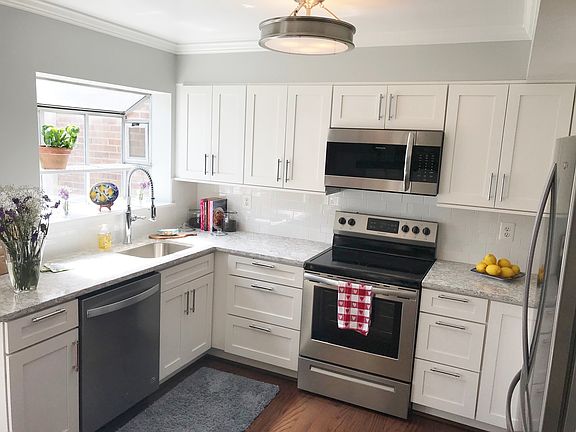 5th image of 2570 S Arlington Mill Dr #1