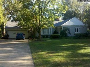 30027 Wolf Rd, Bay Village, OH 44140