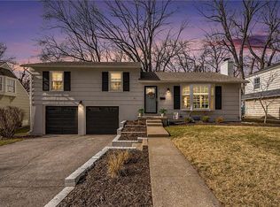7724 Aberdeen St, Prairie Village, KS 66208