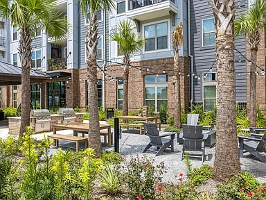 EmmaJames Apartments