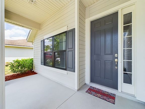 3rd image of 86752 Lazy Lake Cir
