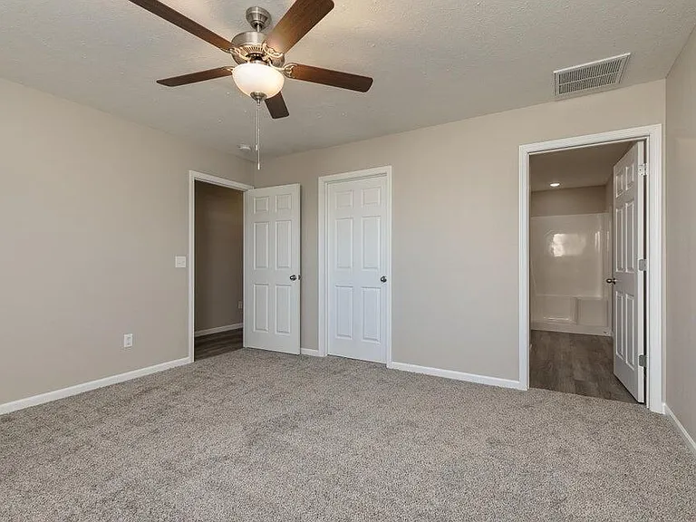 675 Joycee Ln — Photo 8