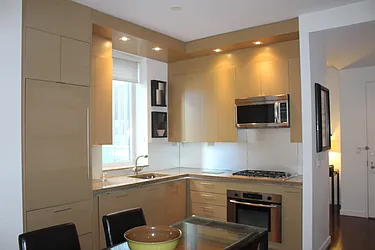 Rented by RE MAX Team